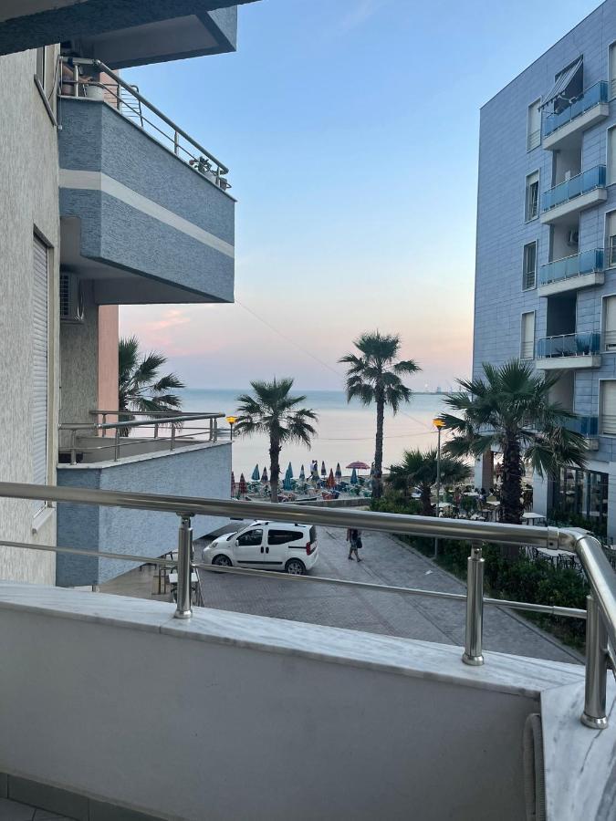 Kokomani 2 Apartment Durres Exterior photo